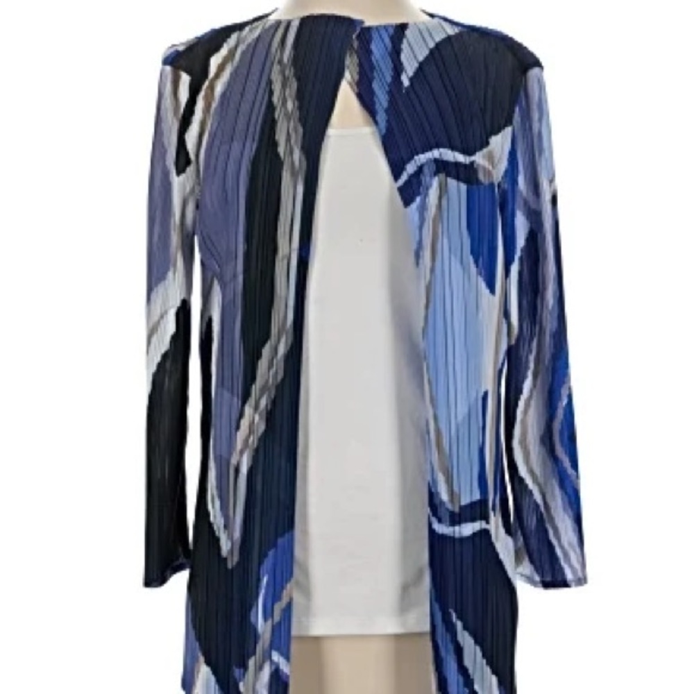 Ming Wang Pleated Crinkle Abstract Print Open Face Blouse- Blue & Black - Picture 5 of 5